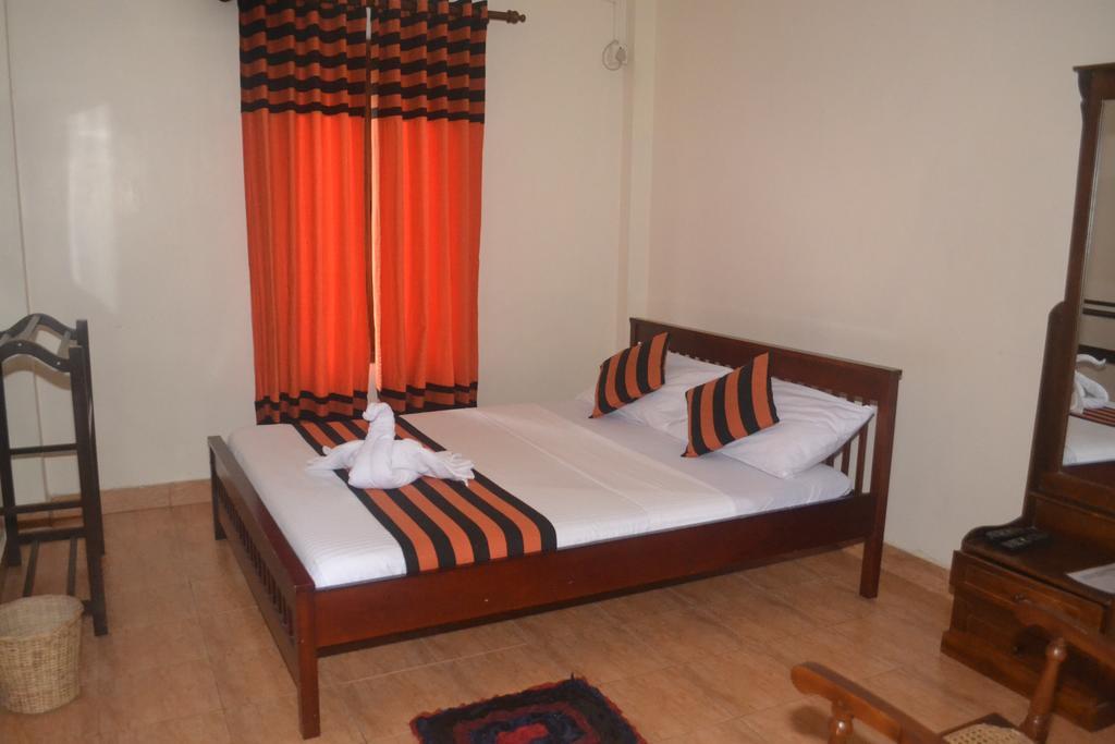 Thilon Hotel 3*