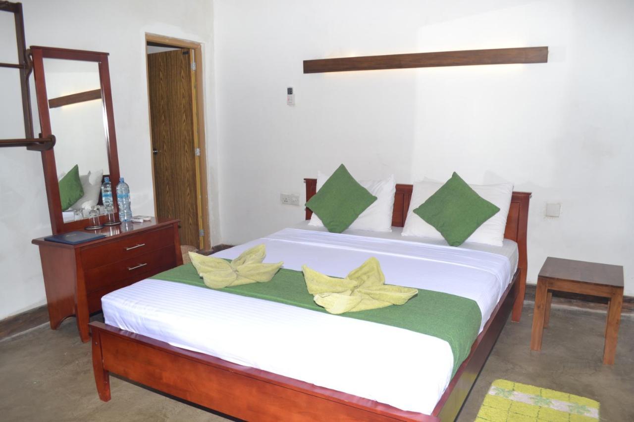 Hotel Thilon Katunayaka