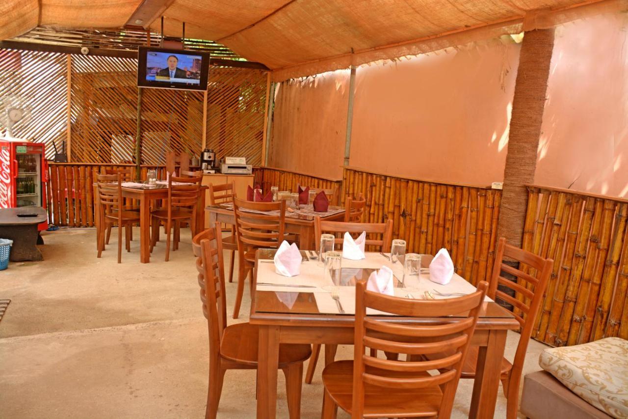 Thilon Hotel Katunayaka